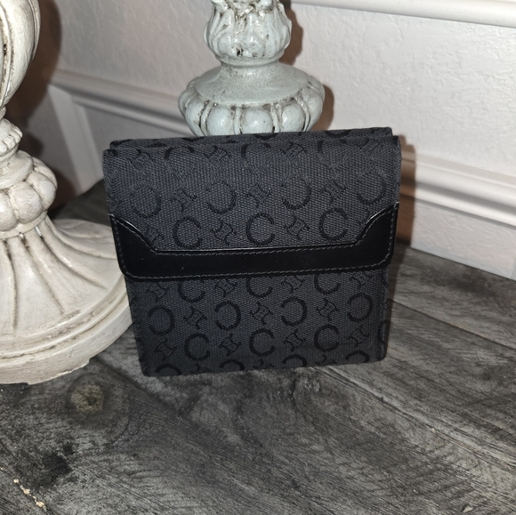 Celine Triomphe canvas and leather wallet - Picture 1 of 10